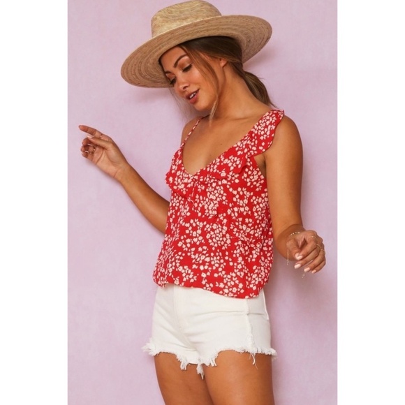 Fantastic Fawn Red Ditzy Floral Ruffle V Neck Cami Top - Picture 4 of 10